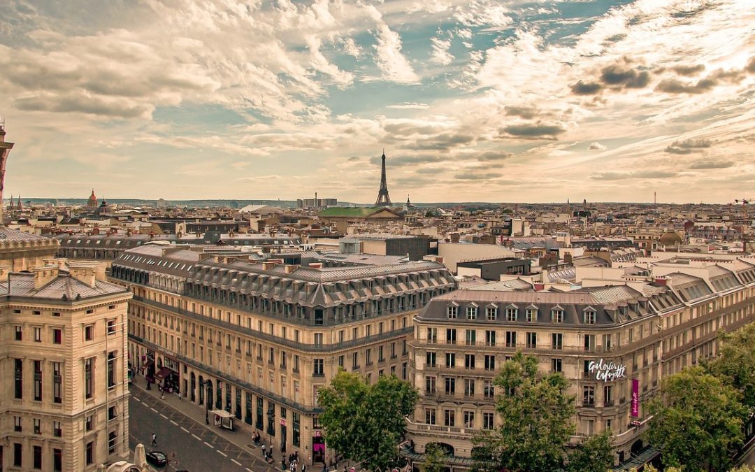 The Best Neighborhoods to Stay in Paris: Advice for American Tourists